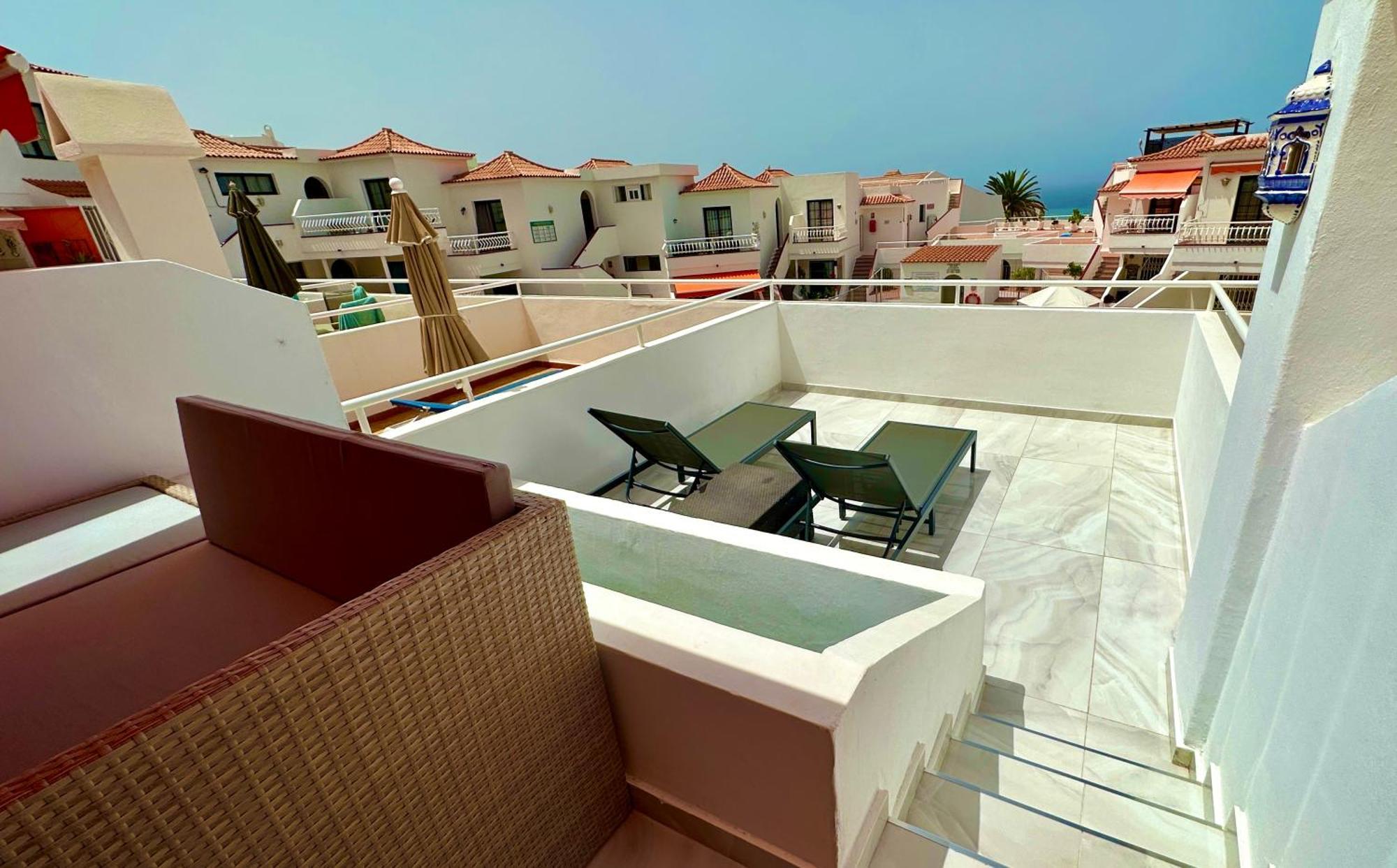 شقة Luxury Diamond - Ocean View, Big Terraces, Air Con, Wifi لوس كريستيانوس المظهر الخارجي الصورة