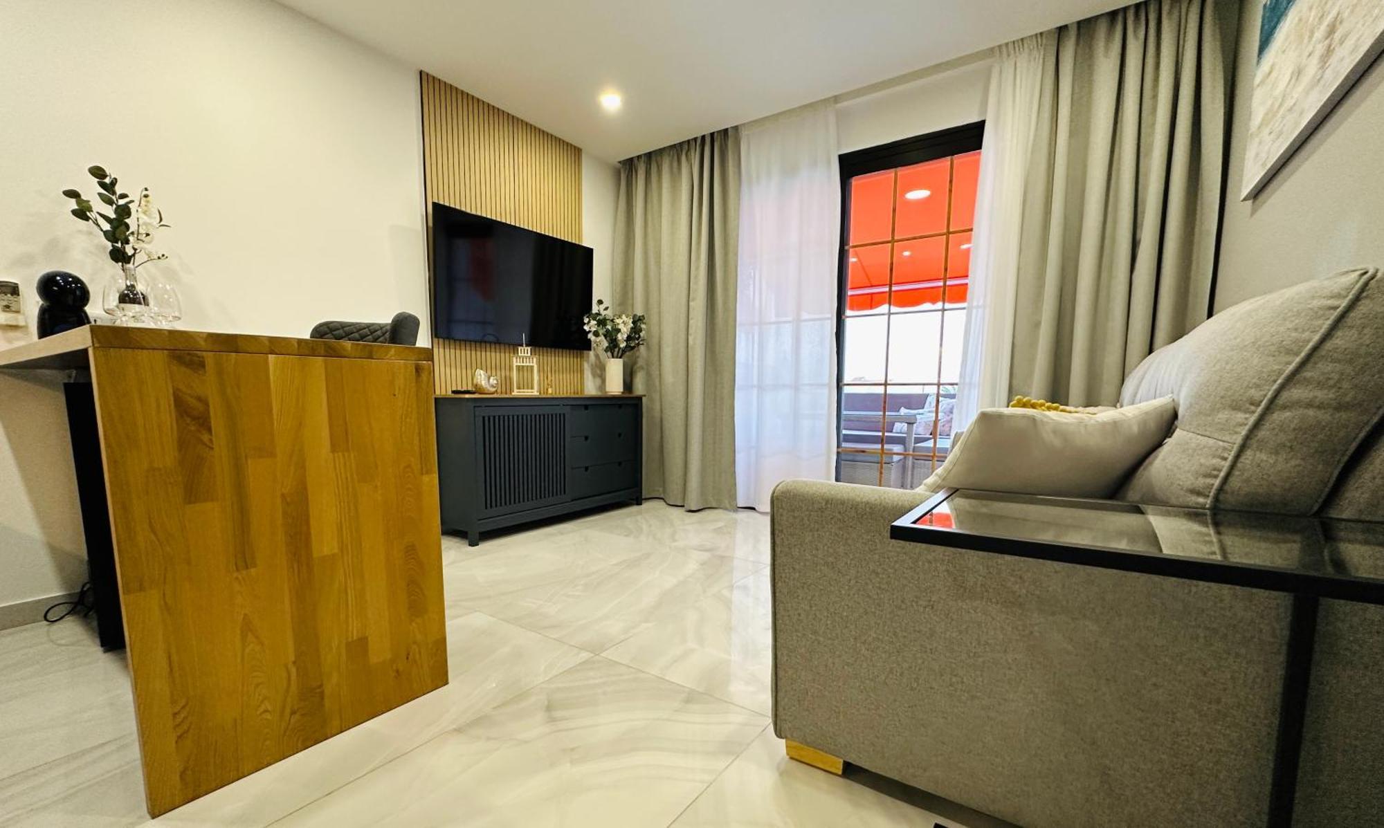 شقة Luxury Diamond - Ocean View, Big Terraces, Air Con, Wifi لوس كريستيانوس المظهر الخارجي الصورة