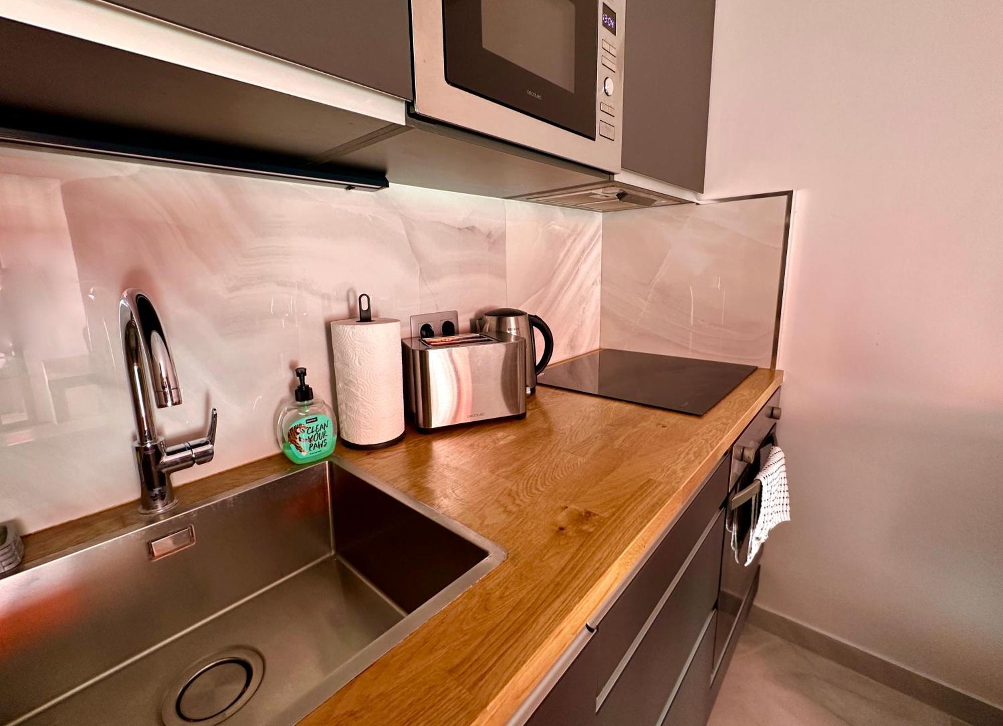 شقة Luxury Diamond - Ocean View, Big Terraces, Air Con, Wifi لوس كريستيانوس المظهر الخارجي الصورة