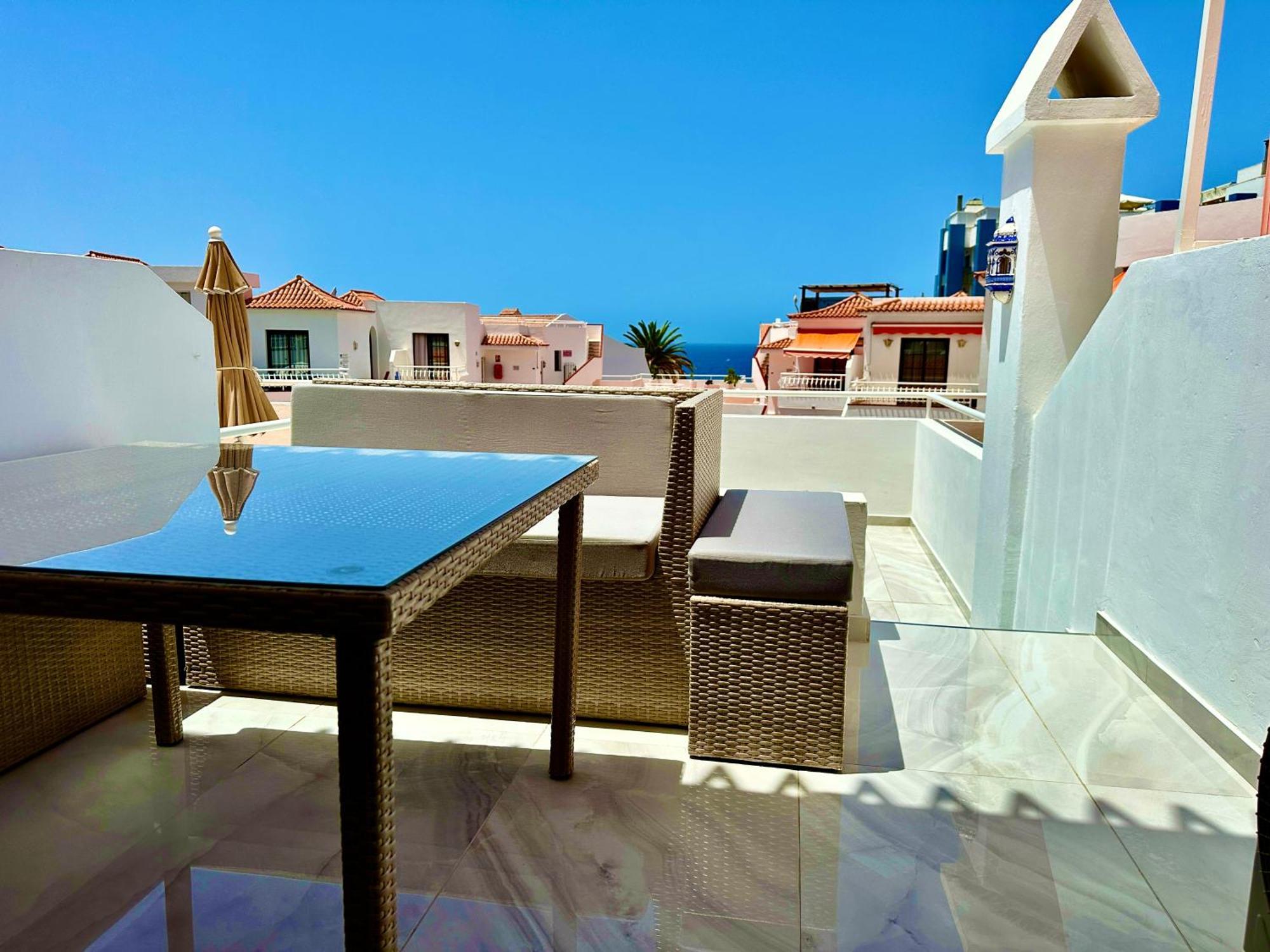 شقة Luxury Diamond - Ocean View, Big Terraces, Air Con, Wifi لوس كريستيانوس المظهر الخارجي الصورة